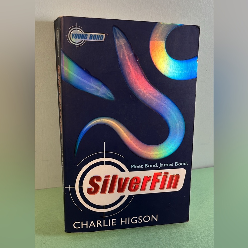 2005 SilverFin Spy Novel Book, Author Charlie Higson, Reading Age 10+, Book #1